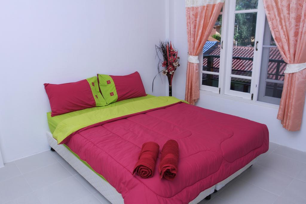 I-Talay Trio Hotel Koh Samet Exterior photo